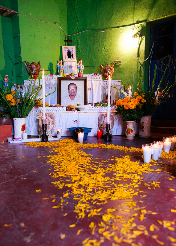 Altares Monumentales