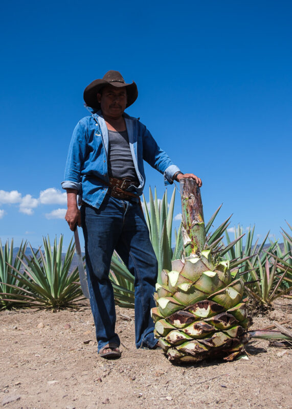 Mezcal Ancestral Herencia de Lucas