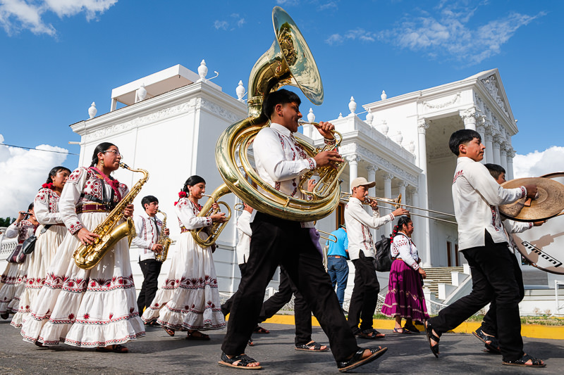 Primer Desfile de Delegaciones de la Guelaguetza