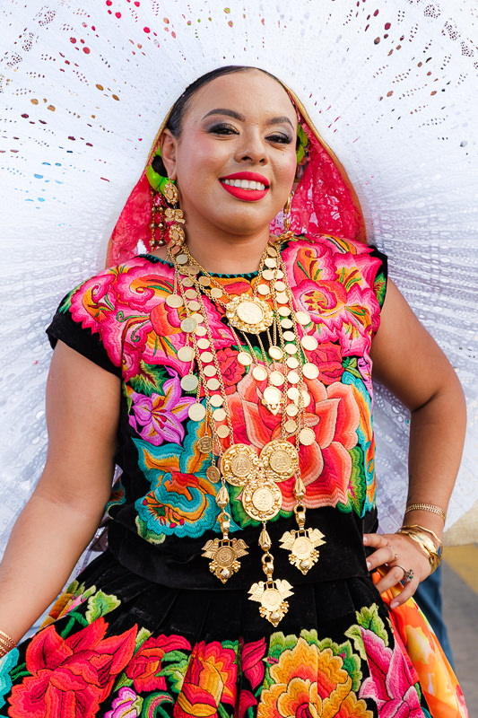 Primer Desfile de Delegaciones de la Guelaguetza