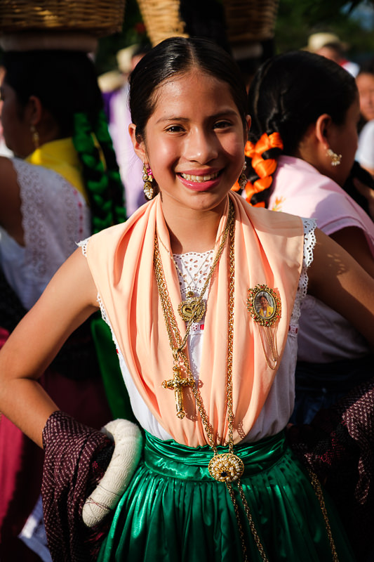 Primer Desfile de Delegaciones de la Guelaguetza
