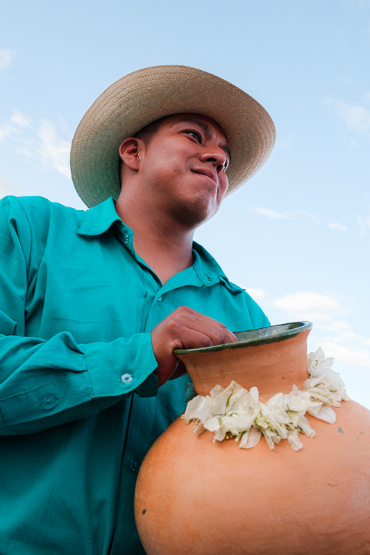 Primer Desfile de Delegaciones de la Guelaguetza