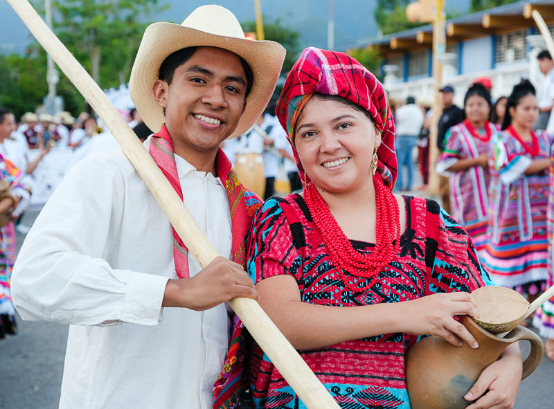 Primer Desfile de Delegaciones de la Guelaguetza