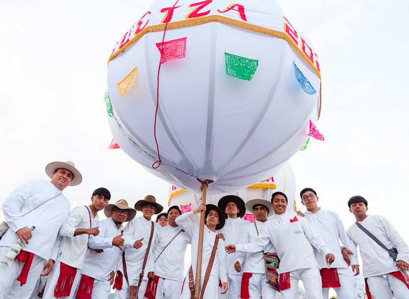 Primer Desfile de Delegaciones de la Guelaguetza